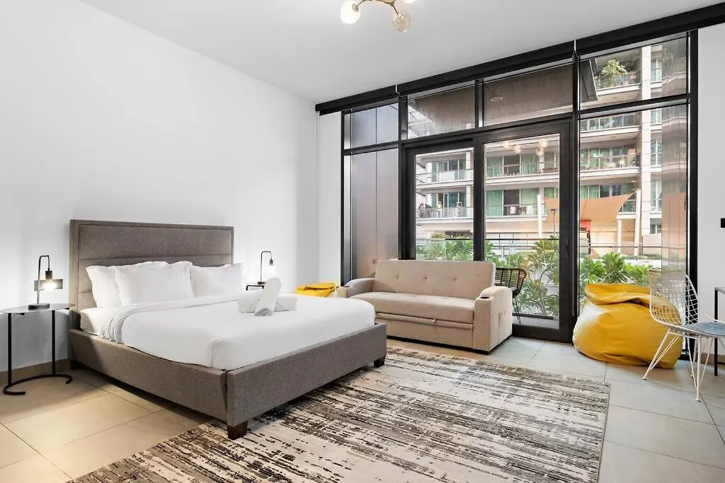 First Class Studio Premium And Luxurious Apartment Dubai